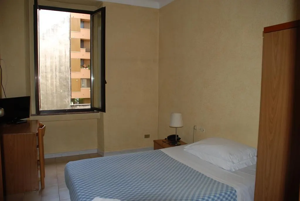 Hotel Verona Milán 0*,  Itálie